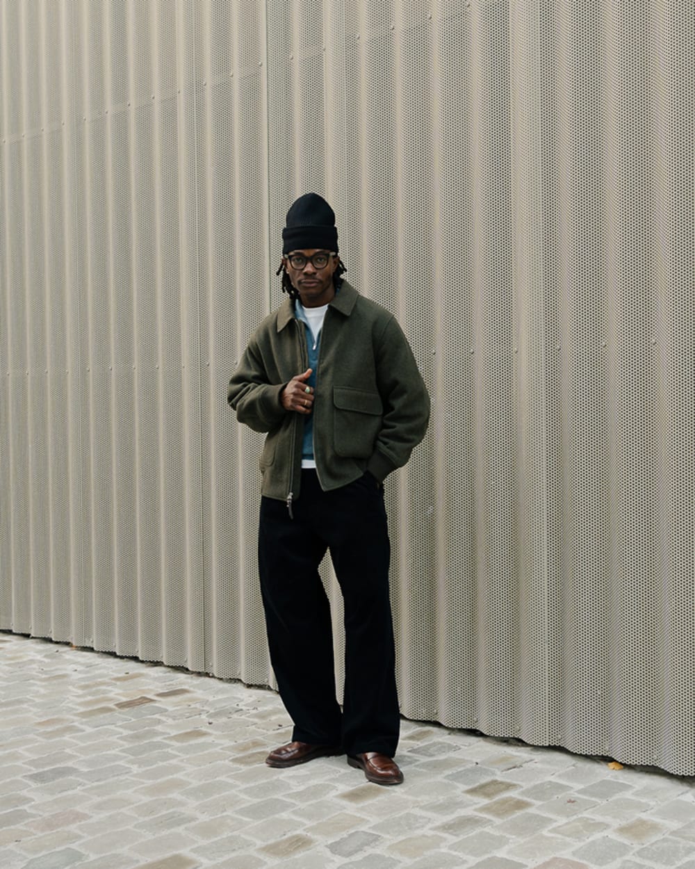 The Cashmere Ribbed Beanie | Black