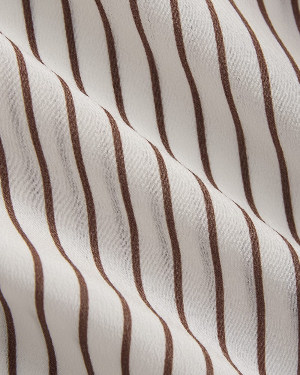 The Must-Have Shirt in Washable Silk | Bone / Toffee Stripe