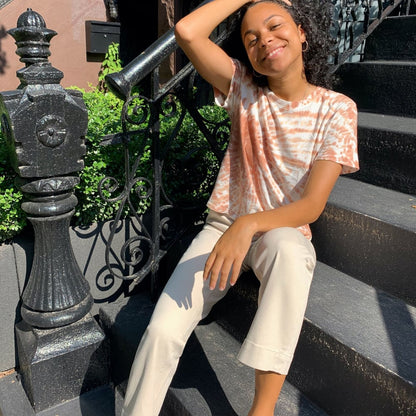 The Straight-Leg Crop | Sandstone | Short