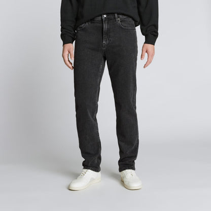 The Classic Straight Jean | Vintage Black