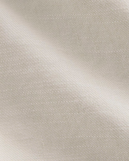 The Pleated Short in Stretch Linen | Natural Chambray