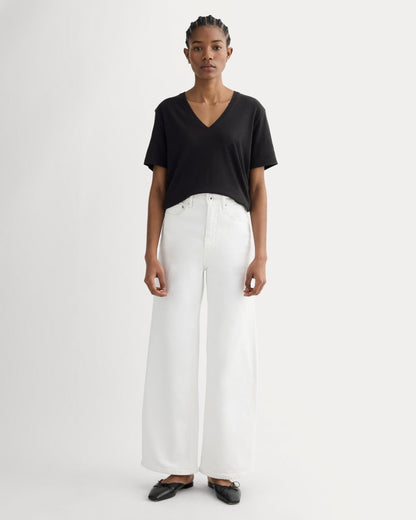 The Slouchy V-Neck Tee in Cotton Linen | Black