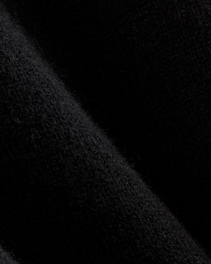 The Boxy Turtleneck in Cashmere | Black