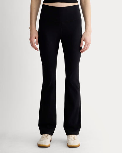 The Perform Flare Legging | Black