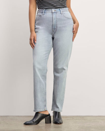 The Cheeky Hourglass Jean | Light Sky | 28.5" Inseam
