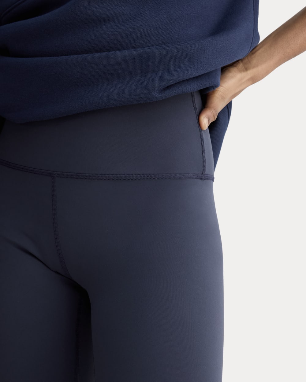 The Perform 24/7 Legging | Navy | 28" Inseam