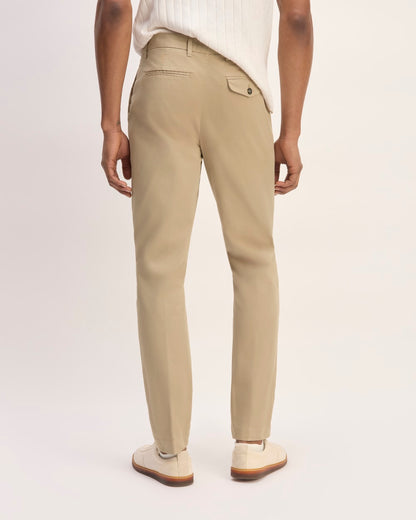 The Relaxed Taper Air Chino | Trench Coat Khaki