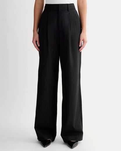 The Draper Pleated Pant in Buttersmooth | Black | 30" Inseam