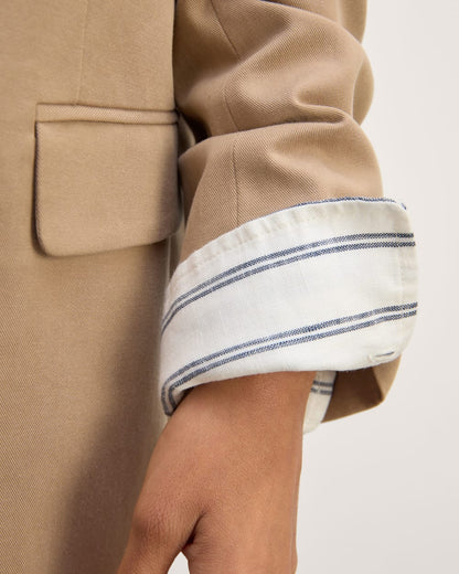 The Henley Shirt in Linen | Bone/Navy