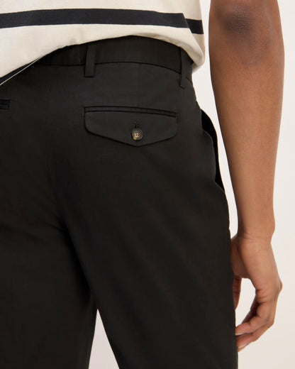 The Relaxed Taper Air Chino | Black