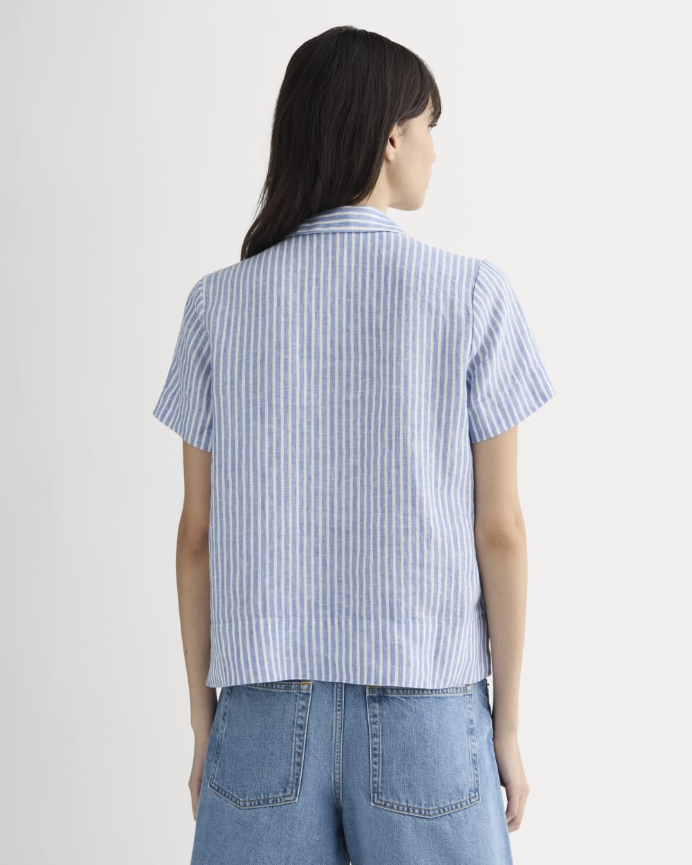 The Notch Shirt in Linen | Bluebell / Bone