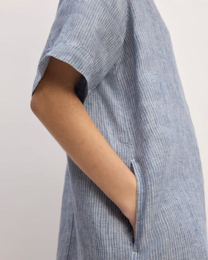 The Shirtdress in Linen | White / Blue
