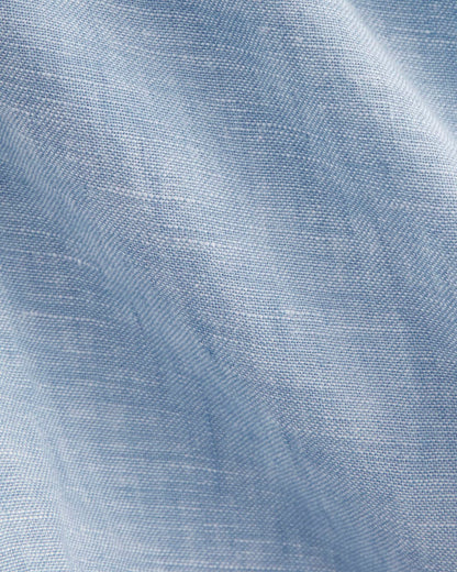The Notch Shirt in Linen | Light Blue