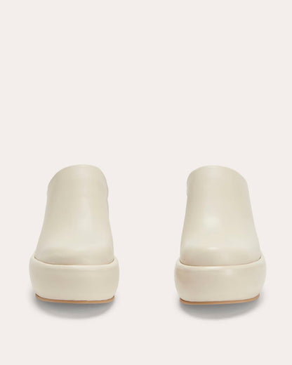 The Puffa Clog | Parchment