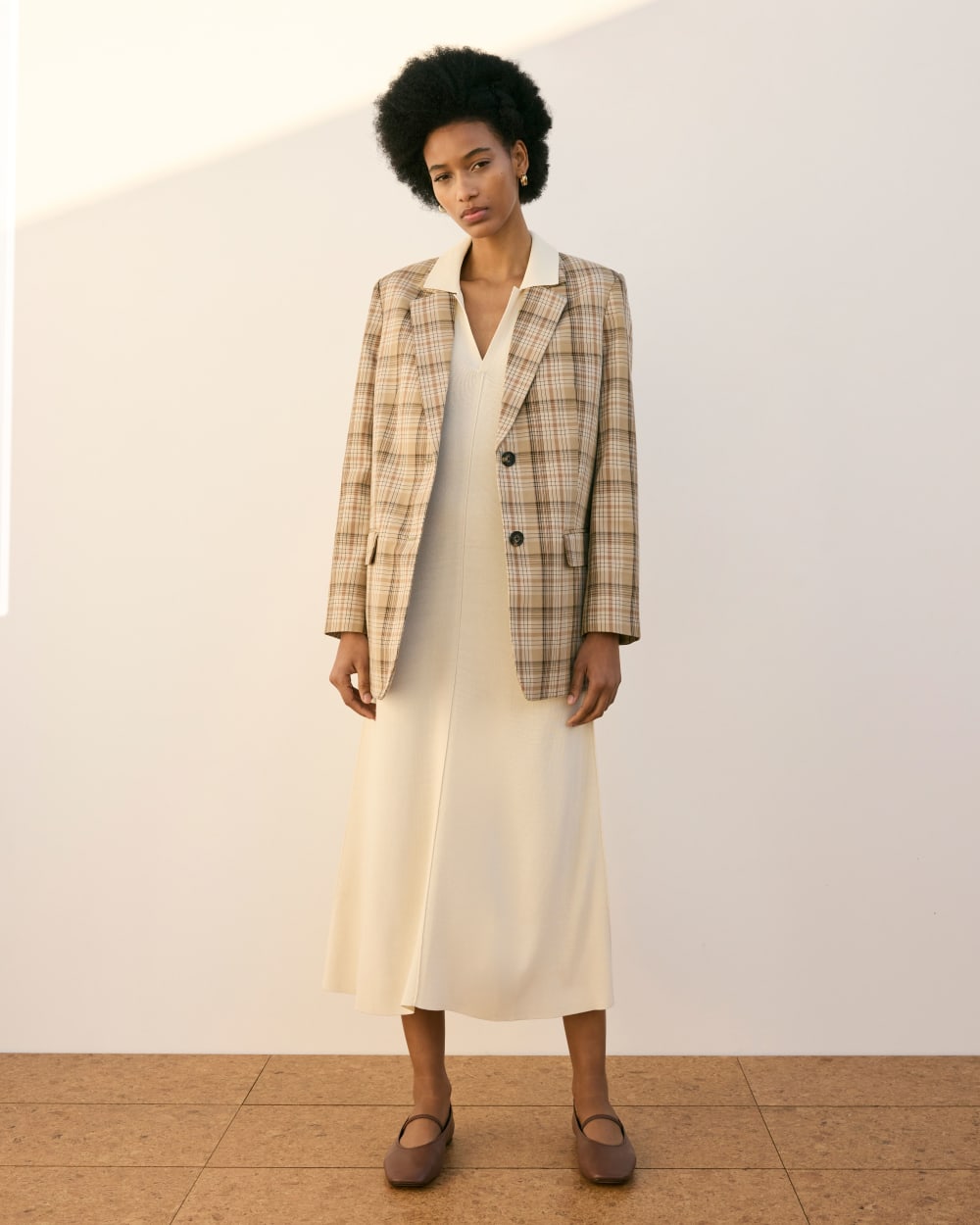 The Oversized Blazer in Buttersmooth | Pale Khaki Plaid