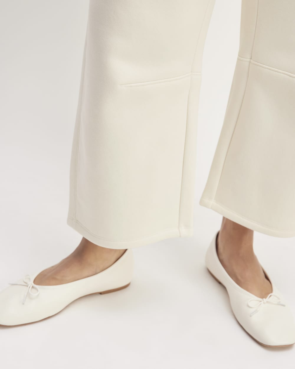 The ReTrack Barrel Sweatpant | Bone