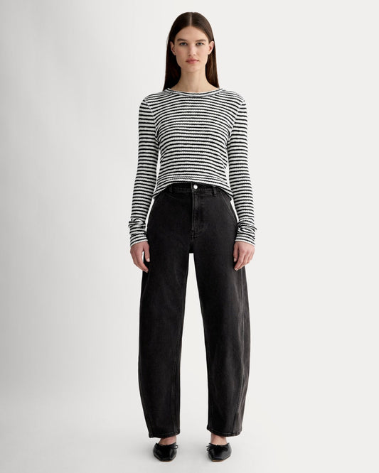 The Way-High® Twist Curve Jean | Washed Black