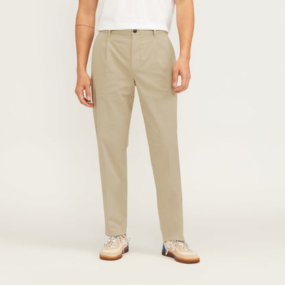 The Pleated Air Chino | Trench Coat Khaki