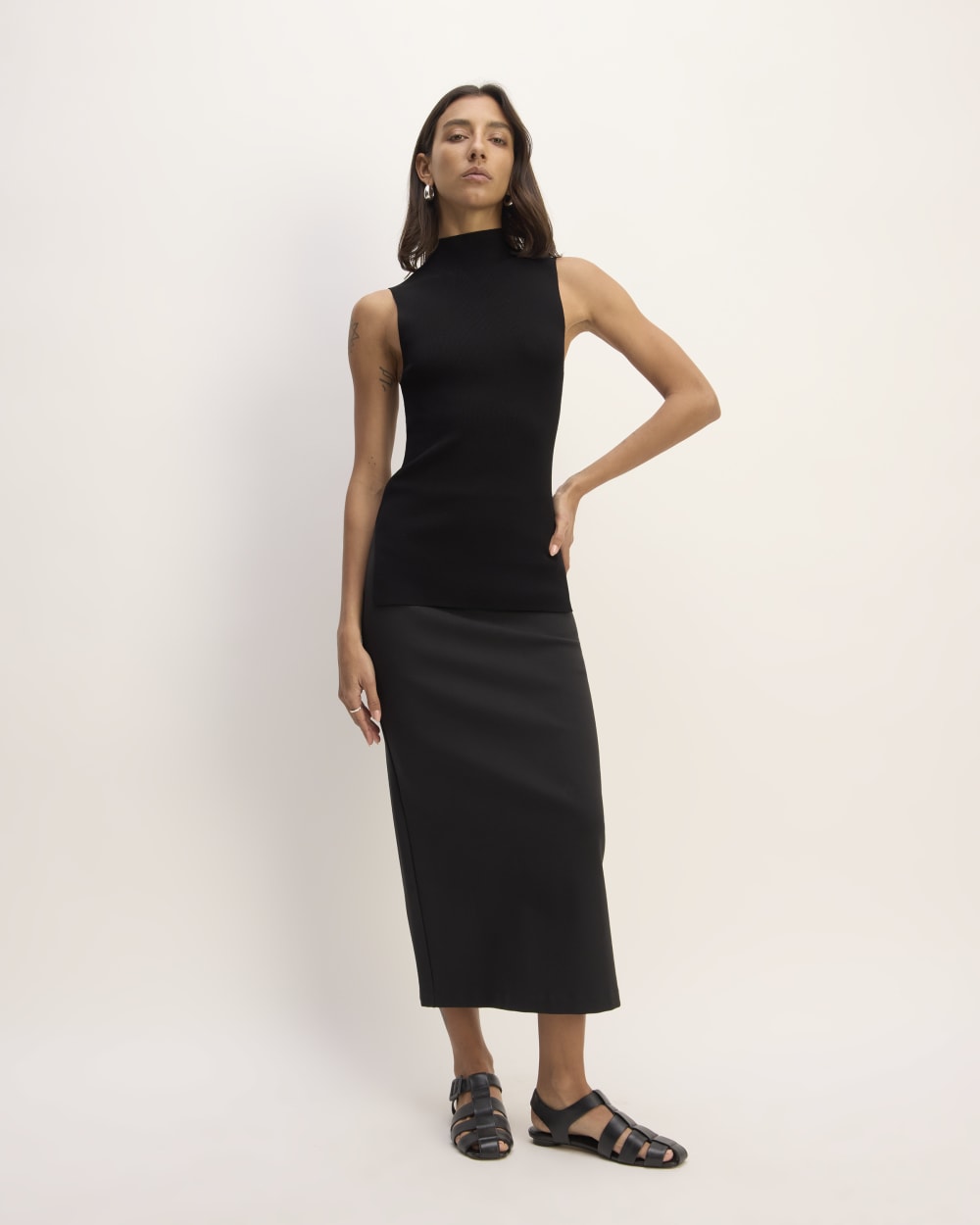 The Viscose Mock Neck Top | Black