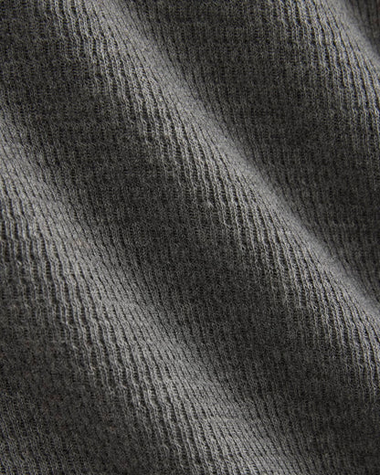 Thermal Crew in Cozy Waffle | Heathered Charcoal