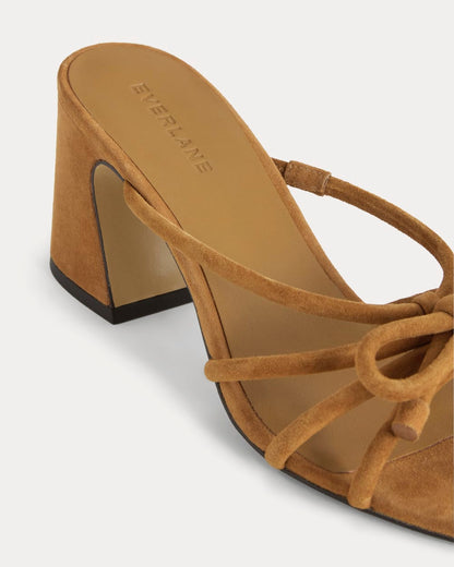 The Bow Heel | Canyon Brown Suede