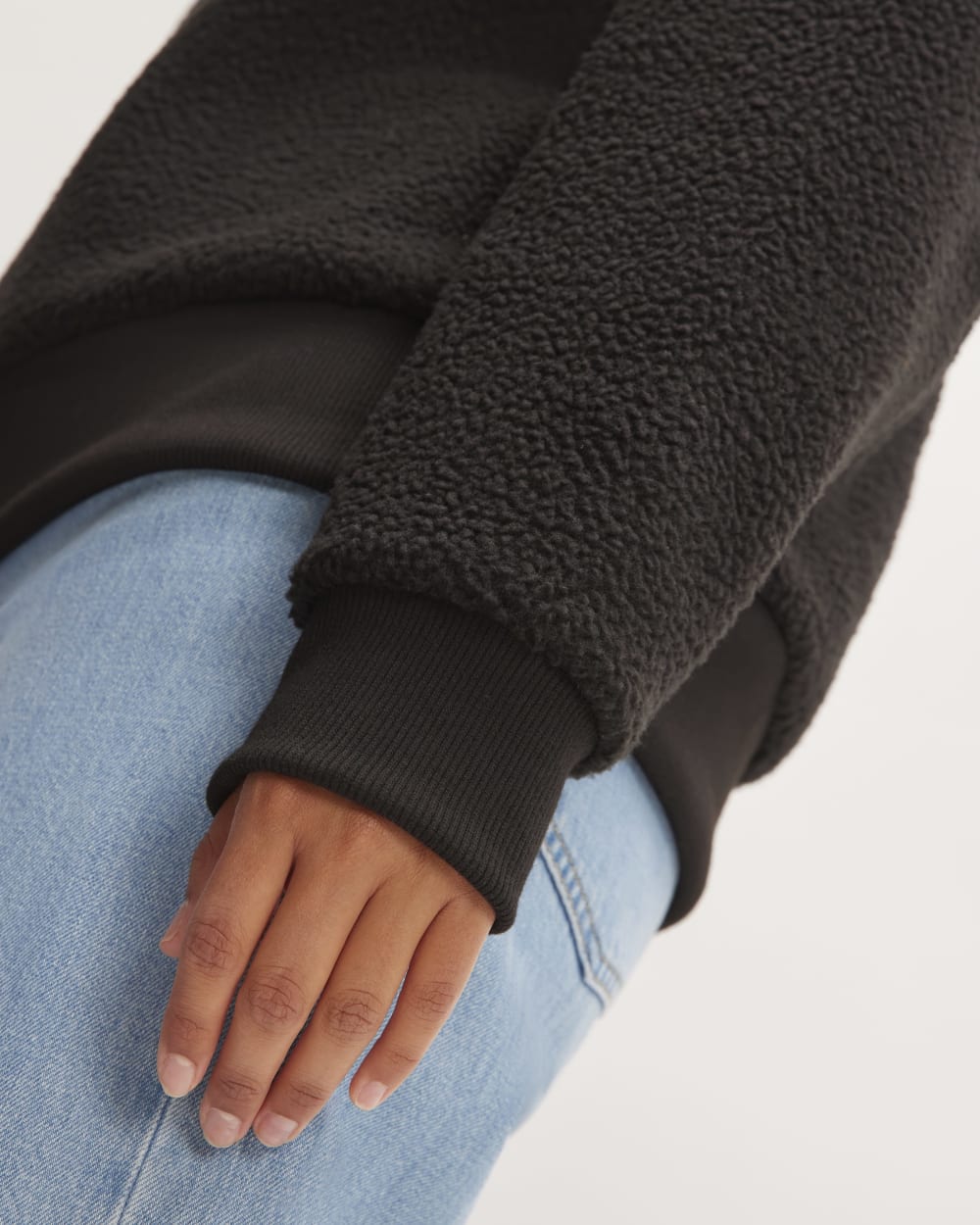 The ReNew Fleece Oversized Crew | Black