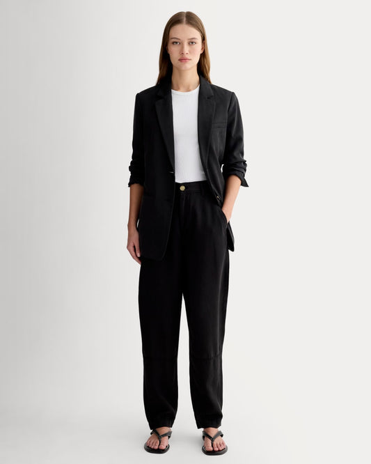 The Chino in Buttersoft | Black
