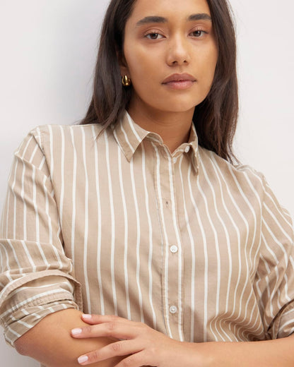 The Must-Have Shirt in Silky Cotton | Cherry Mahogany / White