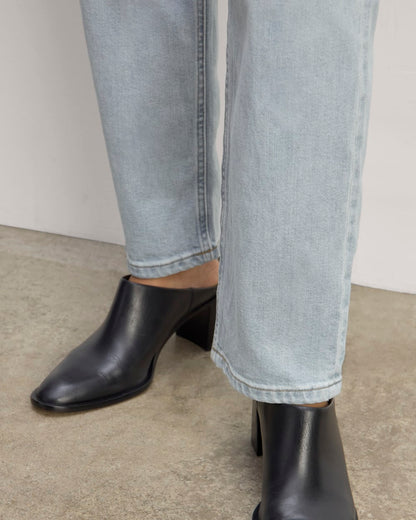The Cheeky Hourglass Jean | Light Sky | 26.5" Inseam