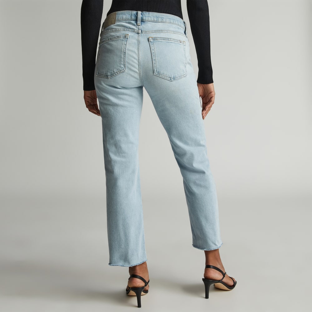 The Low-Rise Shortie Jean | Fog