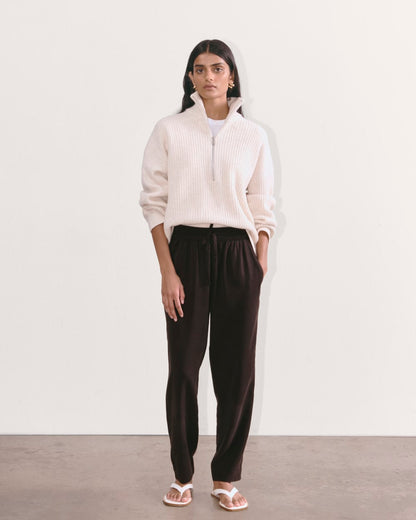The Tapered Pant in Butterlite | Black