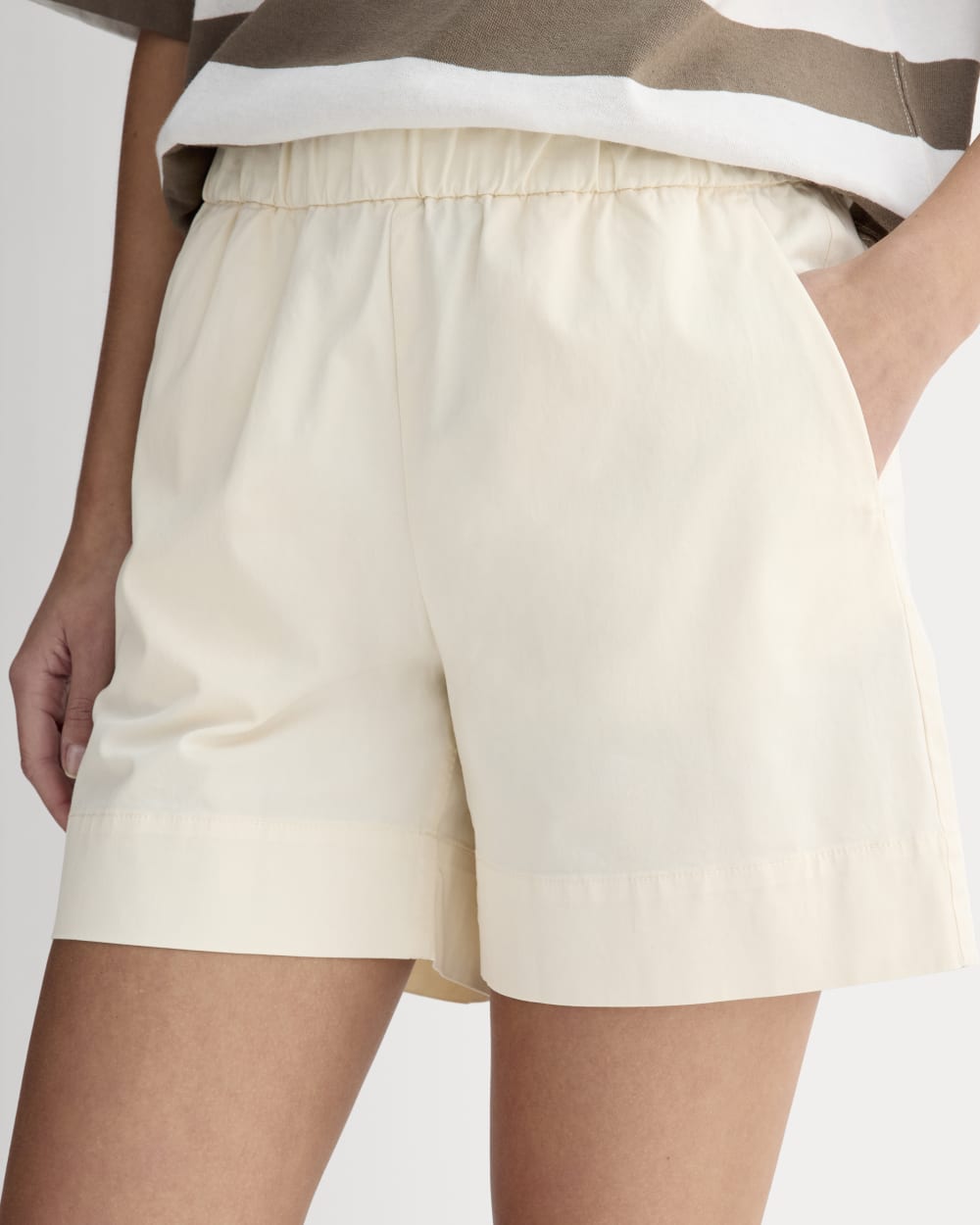 The Easy Short | Canvas