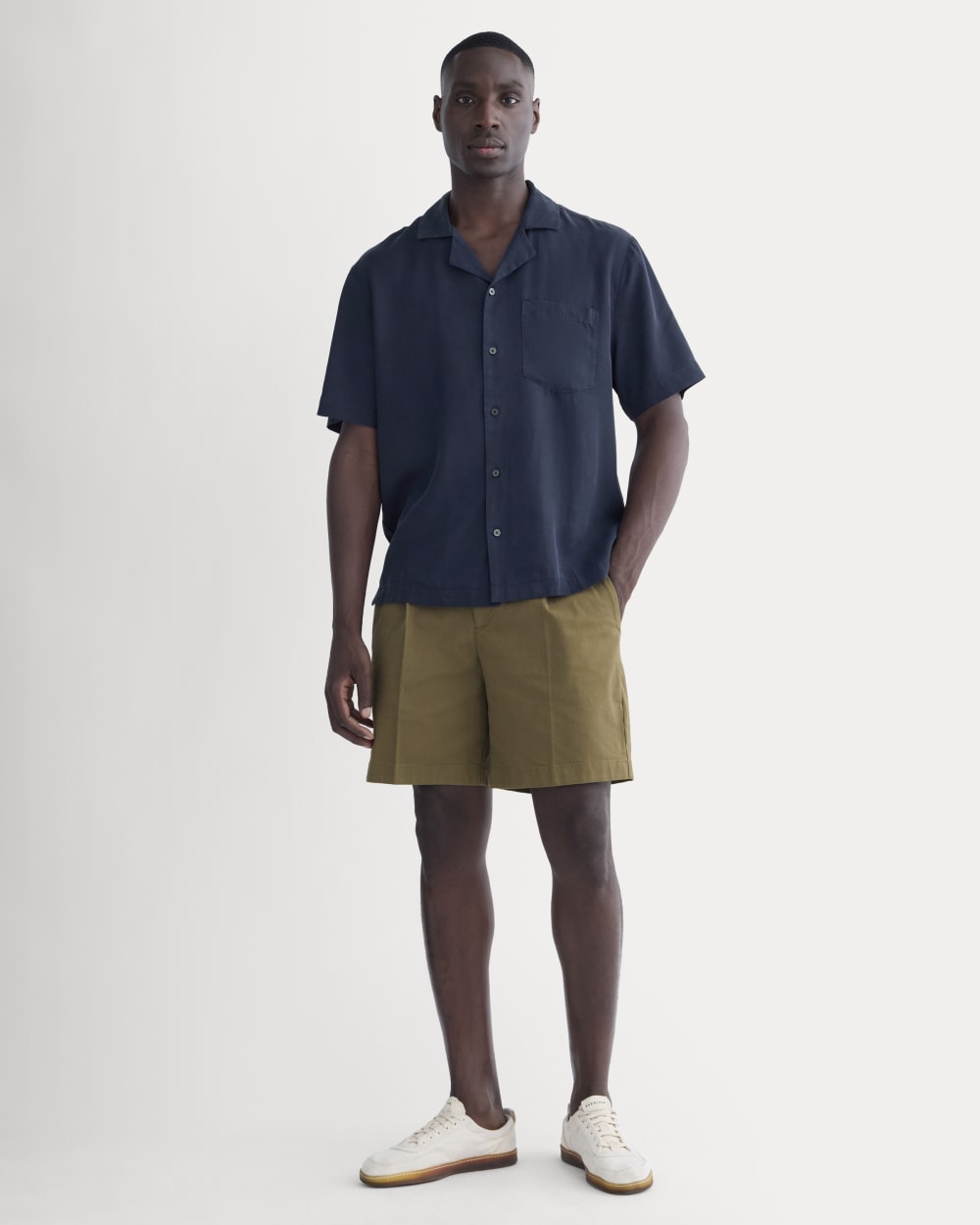 The Resort Shirt in Butterlite | Navy
