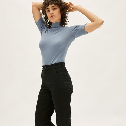 The Straight-Leg Crop | Black | Short